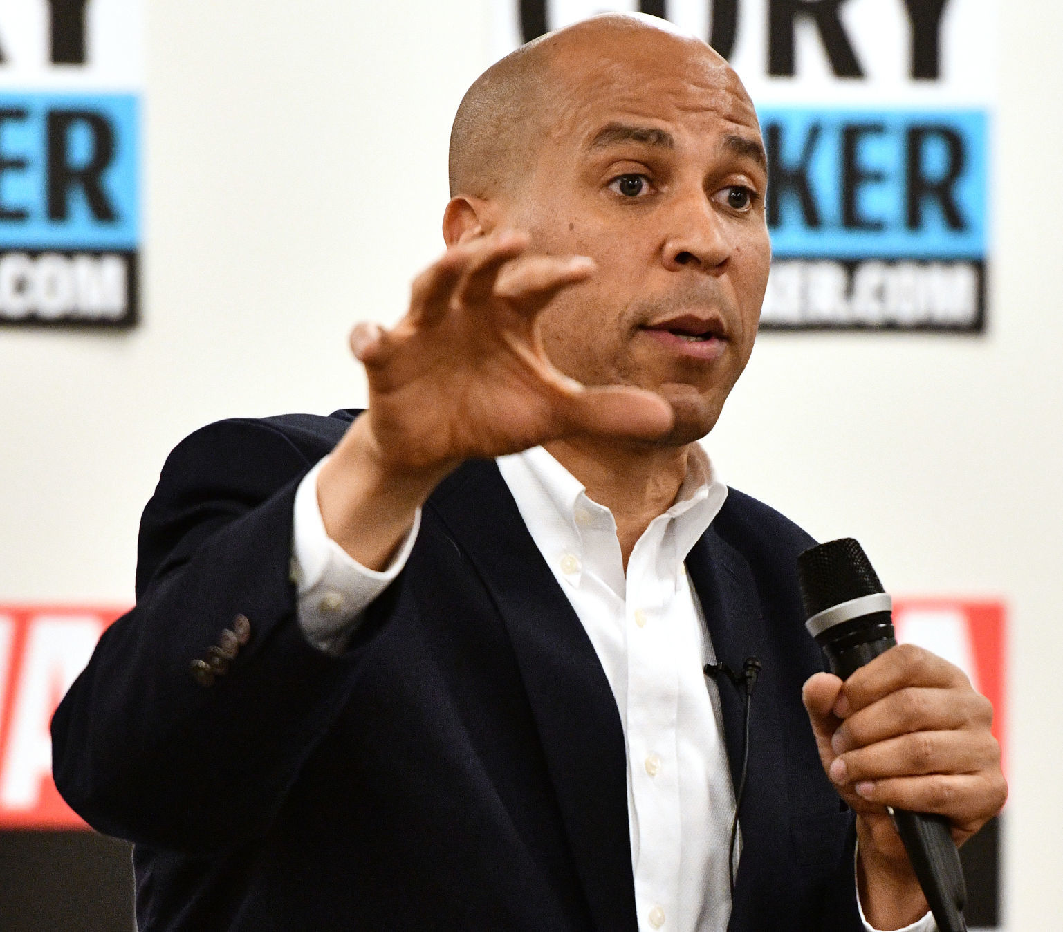 Cory Booker Sioux City campaign